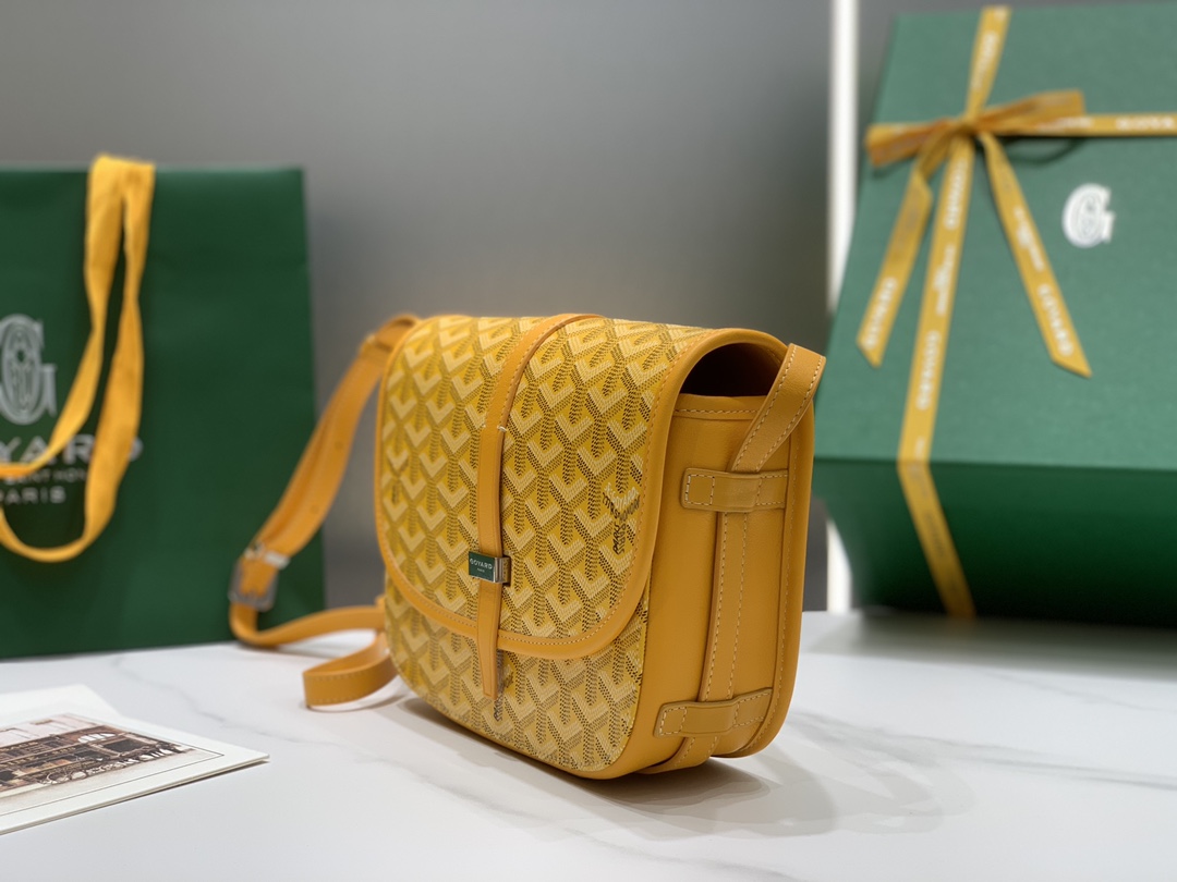 Belvedere PM Shoulder Bag In Yellow